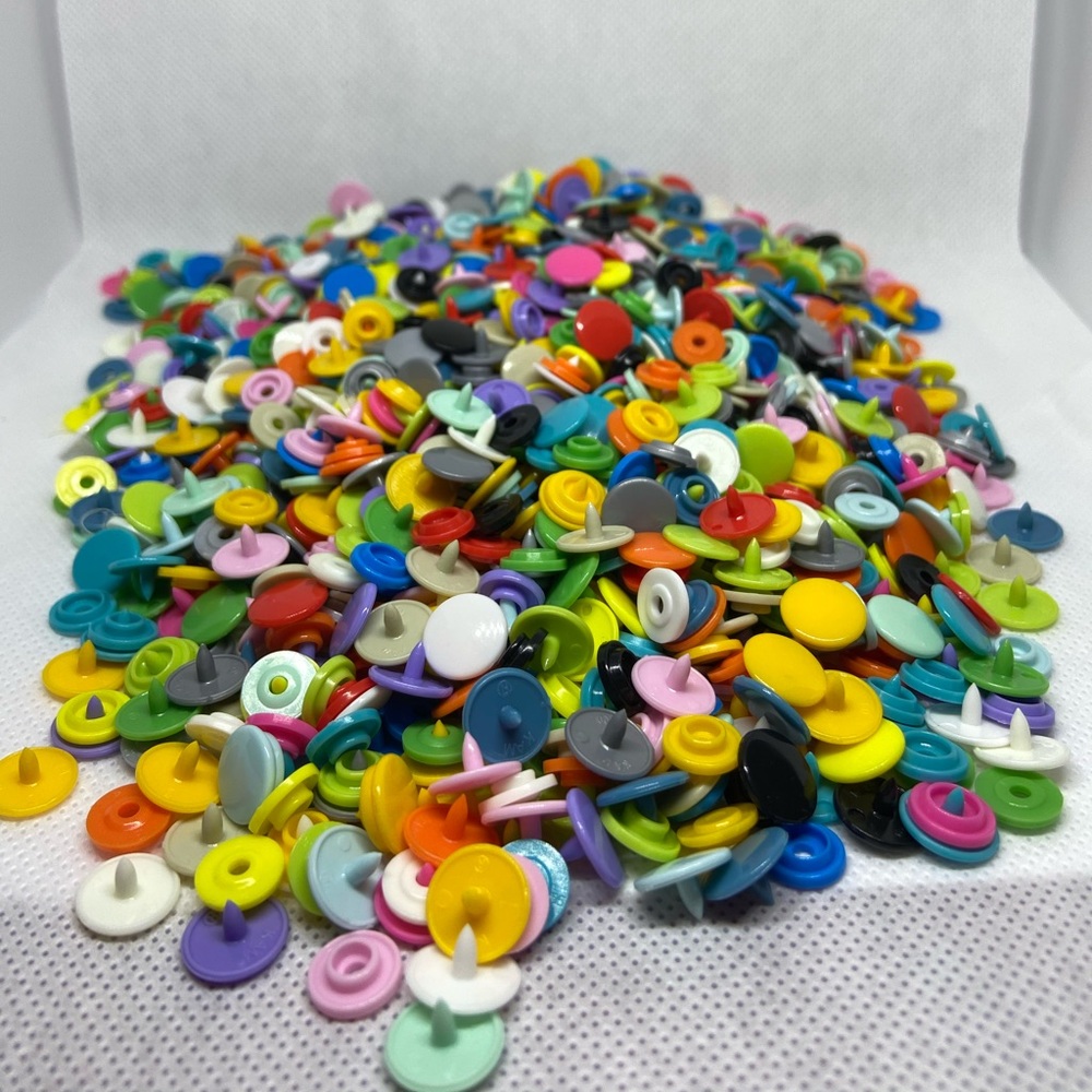 Snapbuttons High Quality DIY Clothing New Huge Lot